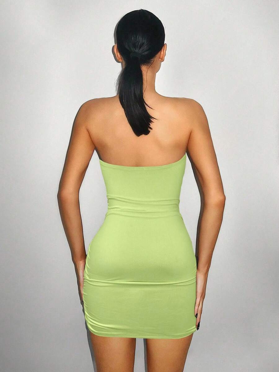 Women's Royal Blue Tube Dress Sleek Cut-Out Neck Metal Decor Bodycon Mini Dress Summer Casual Party Clubwear Fashion Clothes Chic